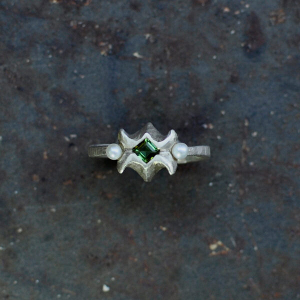 FAIRY TALES - Sleeping Beauty - Silberring mit Turmalin im Shop