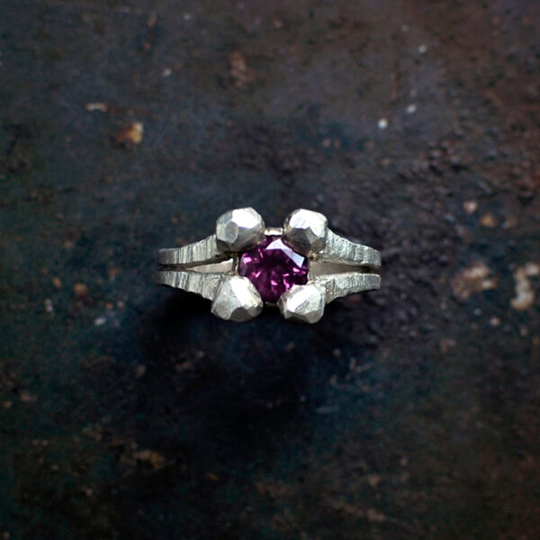 FAIRY TALES - Princess - Silberring mit Rhodolith im Shop