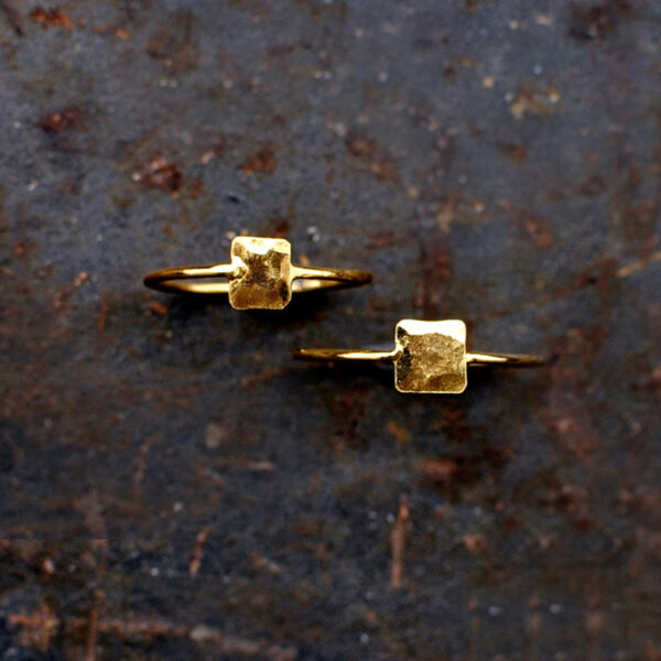 HÄMMERED - Ring F 1 - Ring aus Silber, feingoldplattiert, im Shop