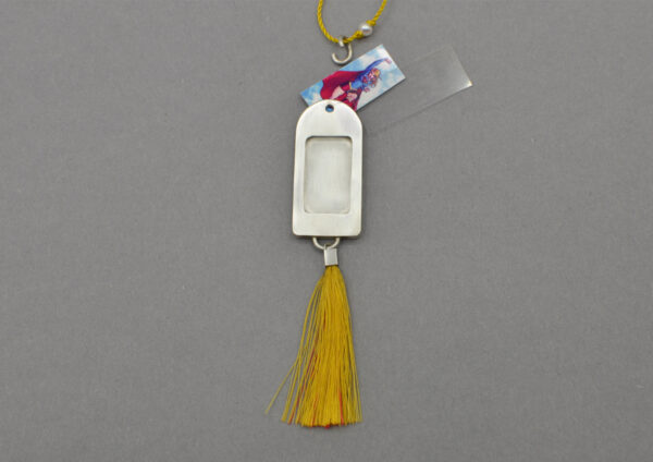 OTHERS - Favorite - Silberanhänger mit auswechselbarem Bild an einer langen Kette, im Shop